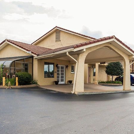 Villa Inn Lawrenceburg エクステリア 写真