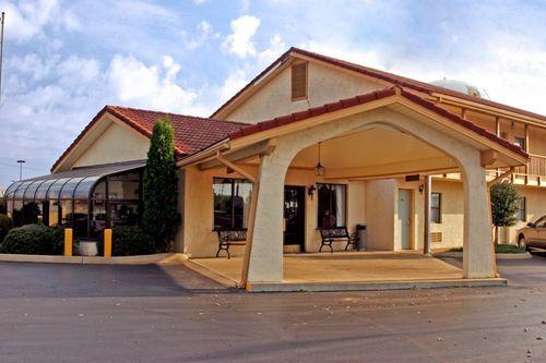 Villa Inn Lawrenceburg エクステリア 写真