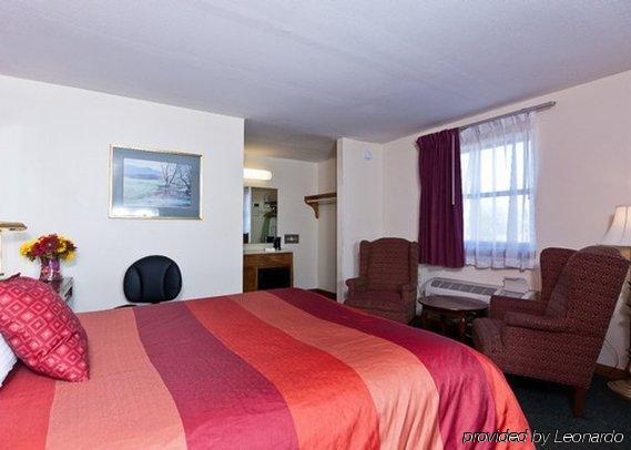Villa Inn Lawrenceburg 部屋 写真