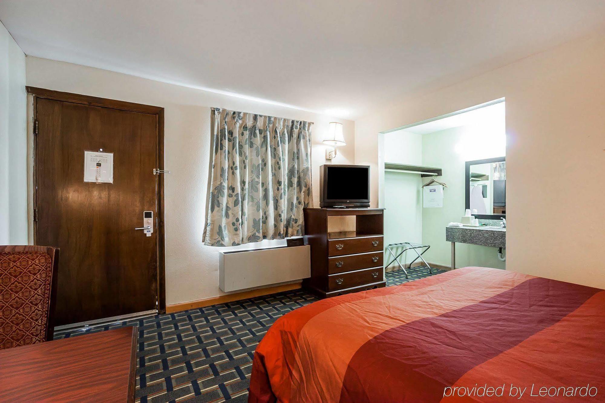Villa Inn Lawrenceburg エクステリア 写真