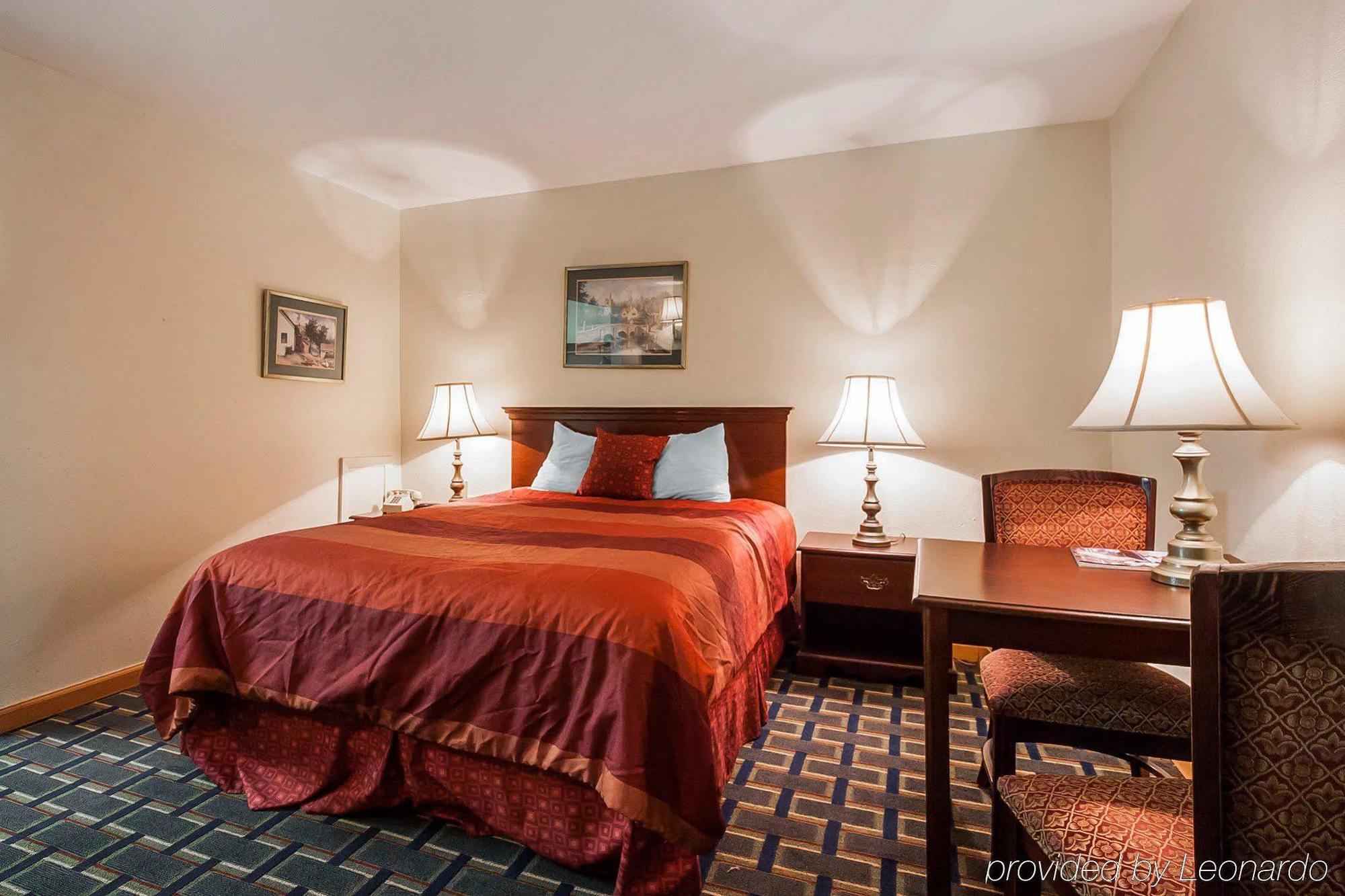 Villa Inn Lawrenceburg エクステリア 写真