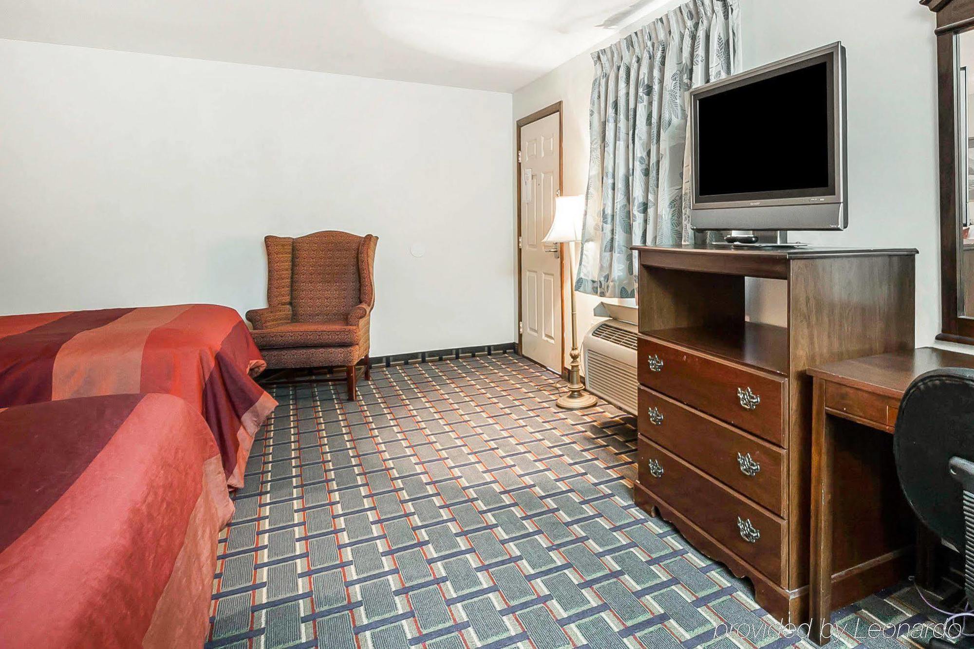 Villa Inn Lawrenceburg エクステリア 写真