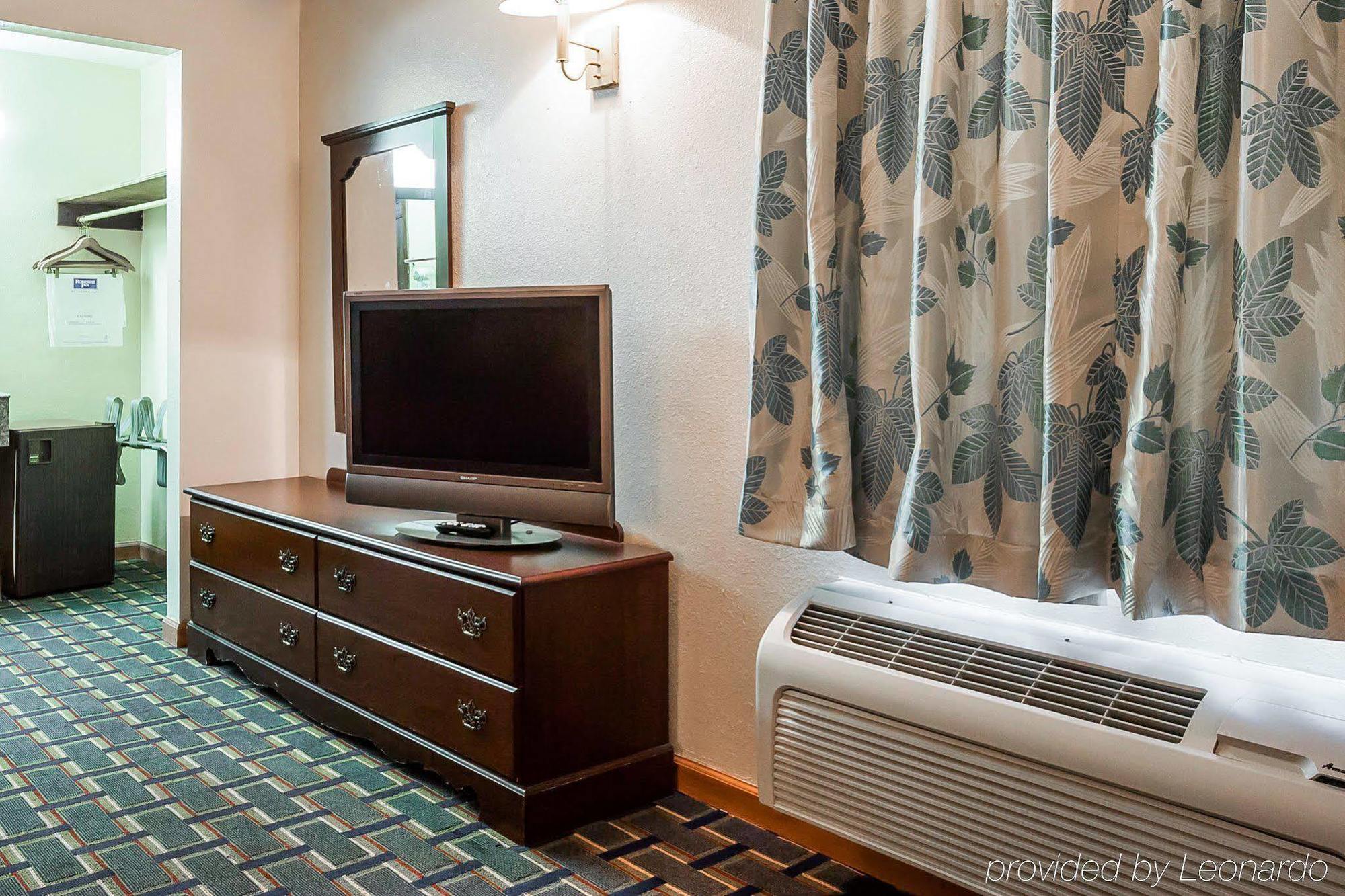 Villa Inn Lawrenceburg エクステリア 写真