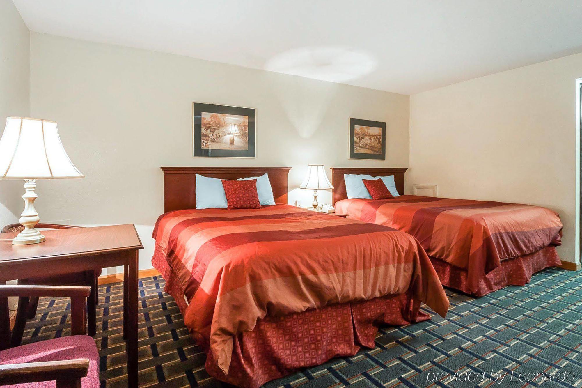 Villa Inn Lawrenceburg エクステリア 写真