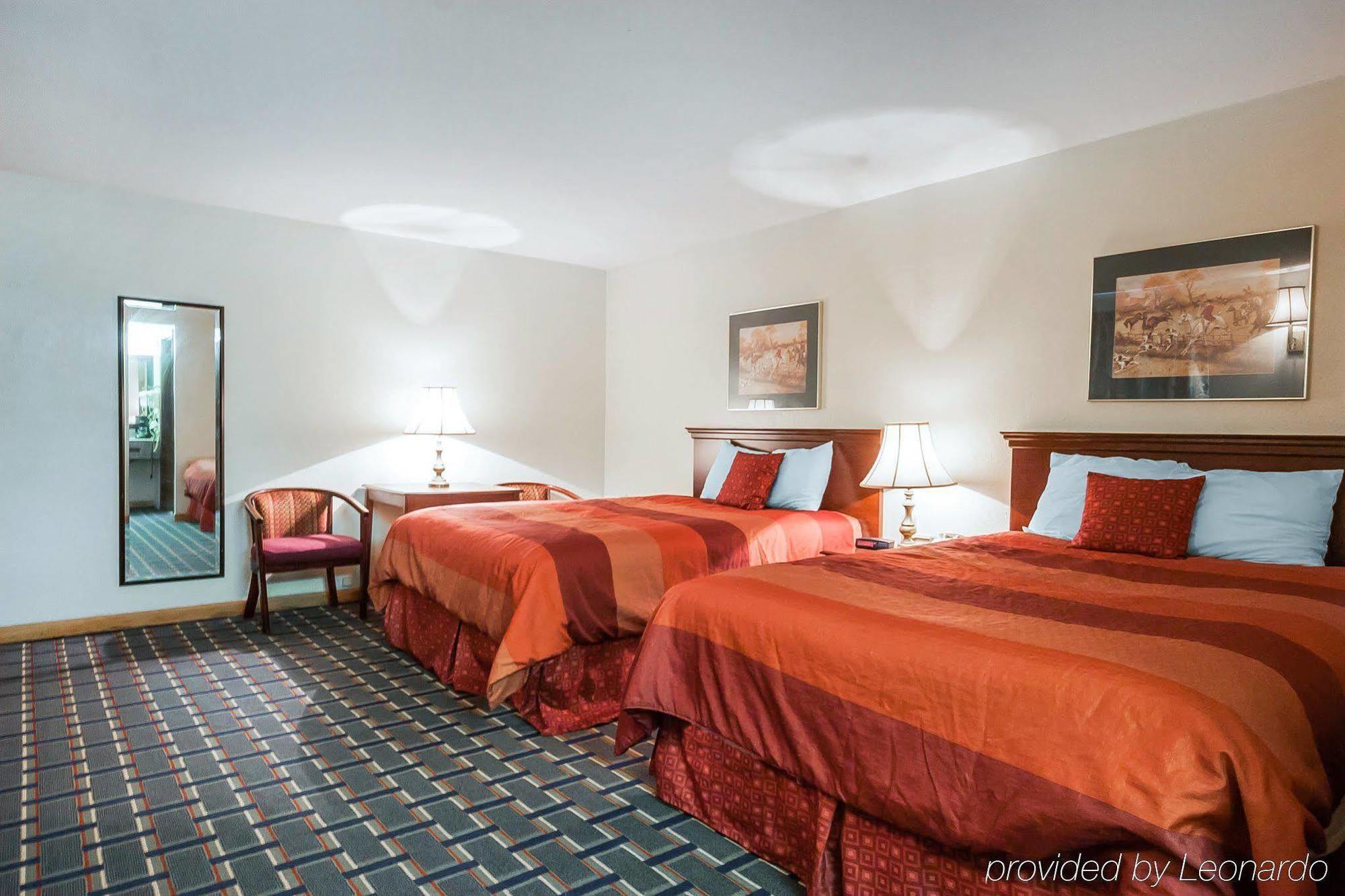 Villa Inn Lawrenceburg エクステリア 写真